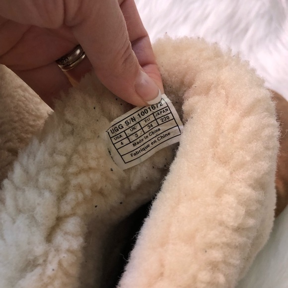 UGG Suede & Sheepskin Ankle Boots Size 4 Buckles - Picture 7 of 8